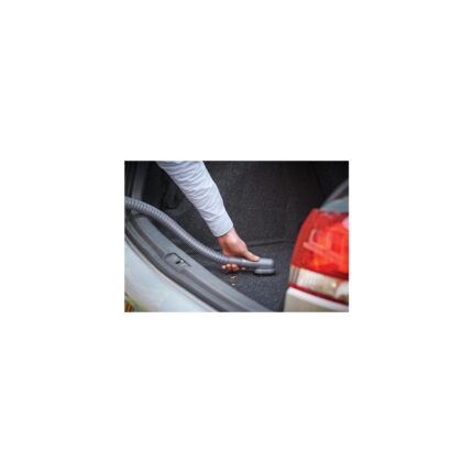 + Decker ADV1200 12V/12.5WATT Araç Süpürgesi - Görsel 3
